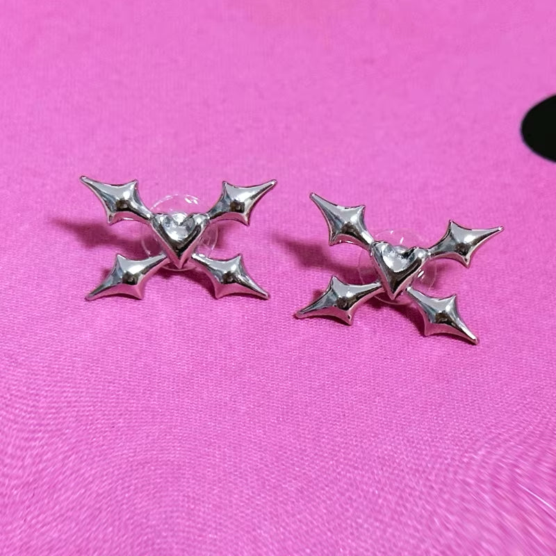 Punk Jewelry Irregular Dagger Thorns Heart Stud Earrings for Women Korean Fashion Charms Earrings Goth Accessories
